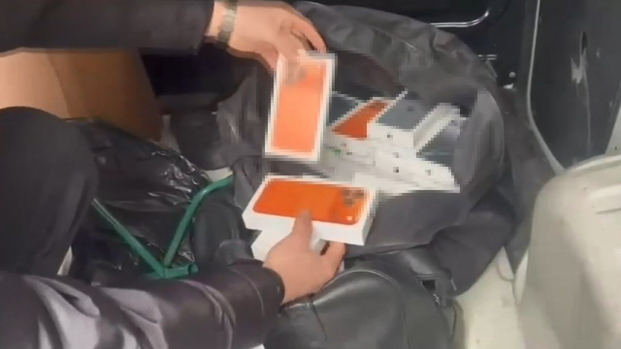 I S T A N B U L I S T A N B U L’ D A K A C A K C E P T E L E F O N 1206569 358788